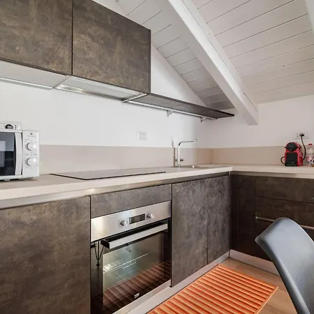 Modern Flat 2 Near The Swiss Border In Viggi Apartmán *